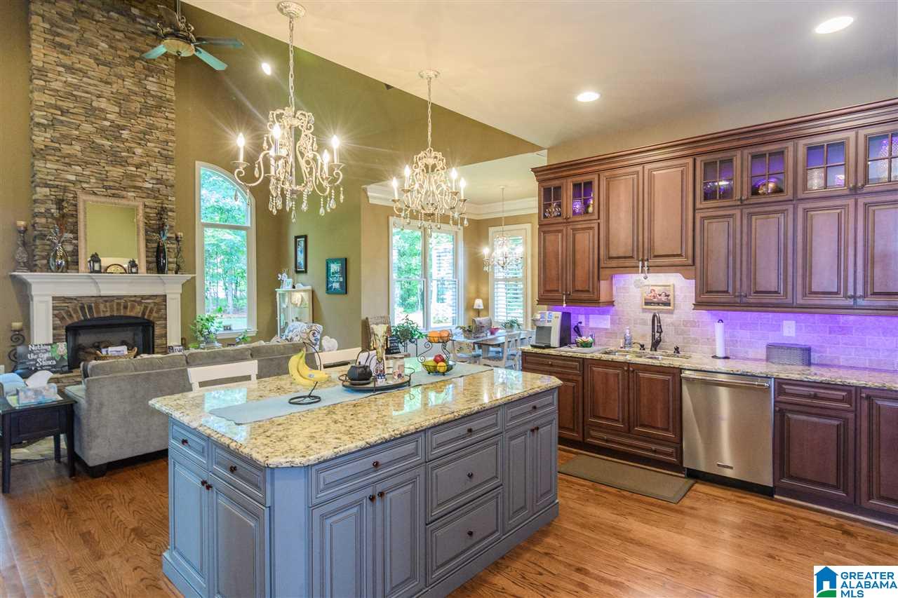 2403 Glasscott Point Birmingham, AL 35226 - Photo 14 of 50