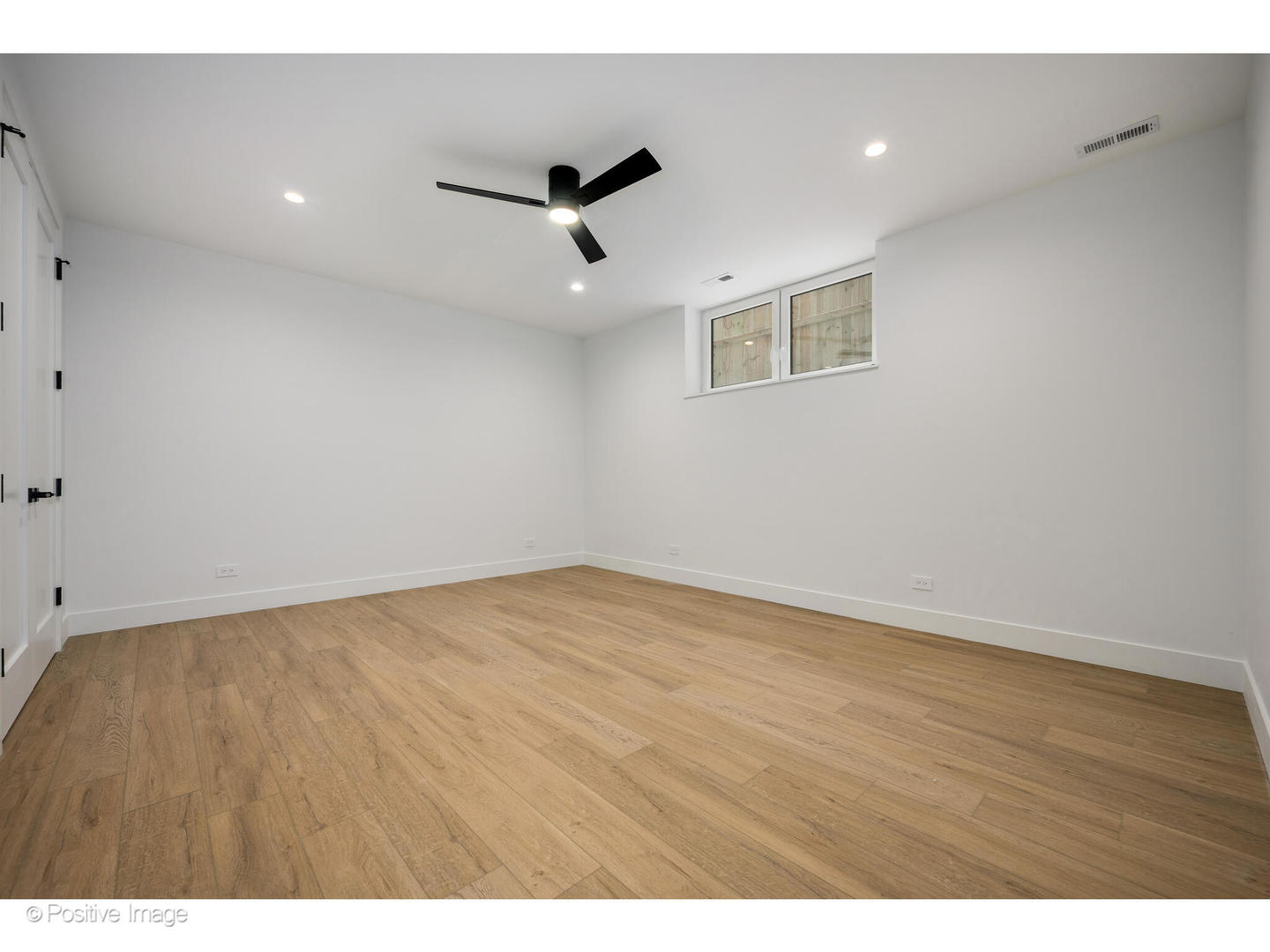 1124 West Addison Street Chicago, IL 60613 - Photo 18 of 42