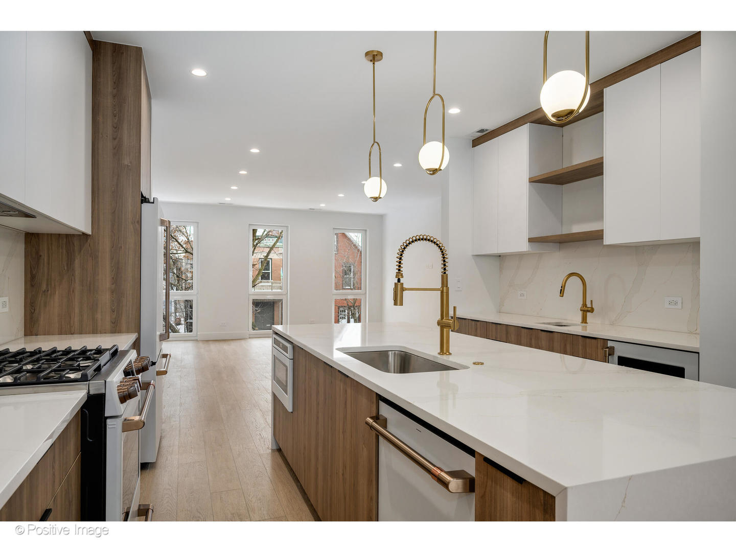 1124 West Addison Street Chicago, IL 60613 - Photo 25 of 42