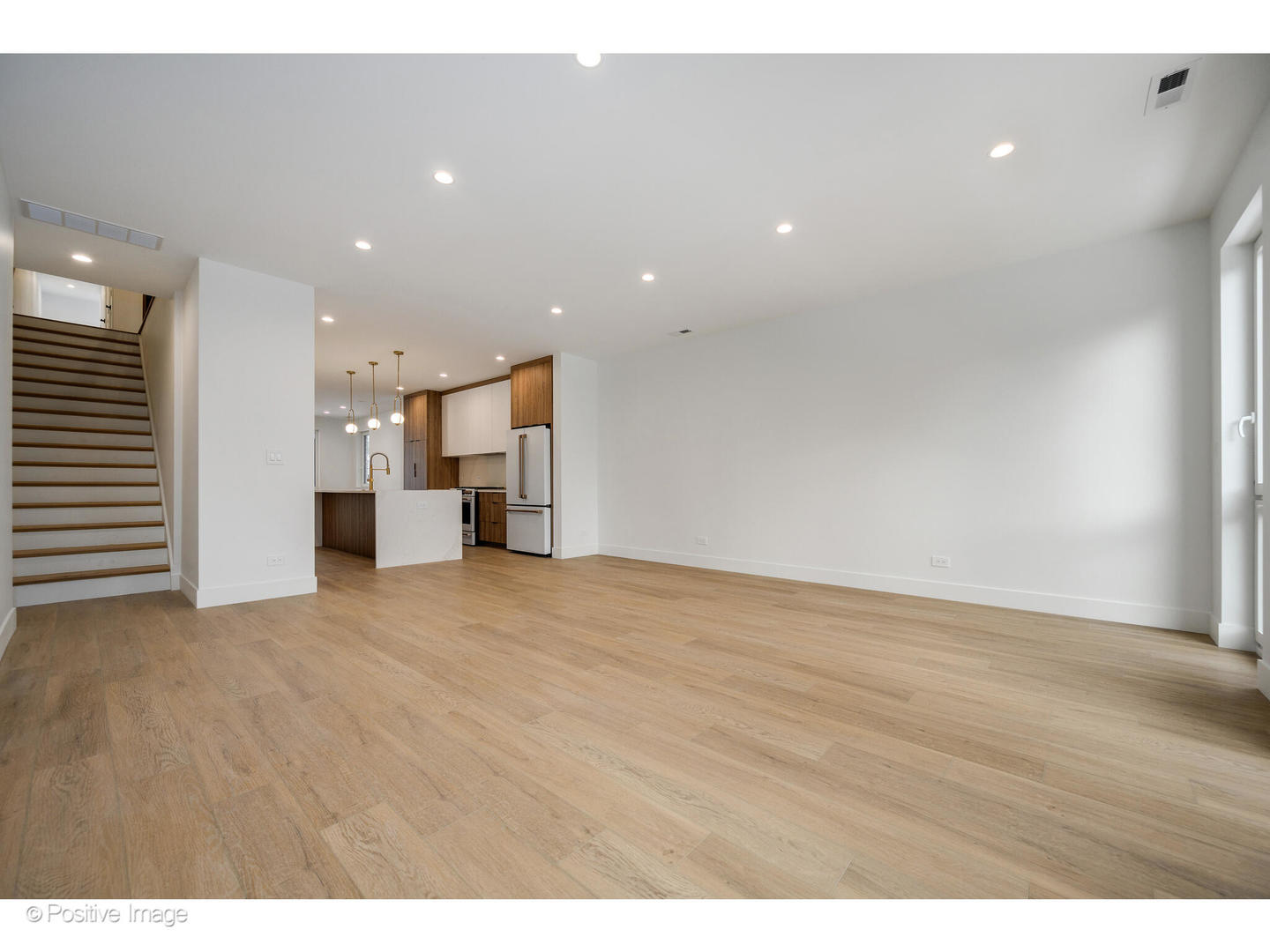 1124 West Addison Street Chicago, IL 60613 - Photo 29 of 42