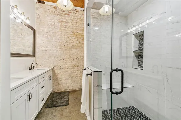 $4,200 | 825 Lafayette Street, Unit 4, New Orleans, LA 70113