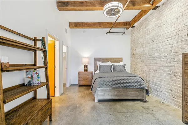 $4,075 | 825 Lafayette Street, Unit 4, New Orleans, LA 70113