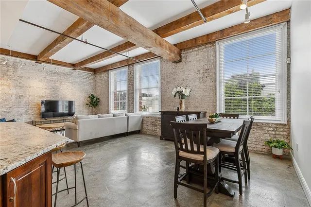 $4,200 | 825 Lafayette Street, Unit 4, New Orleans, LA 70113