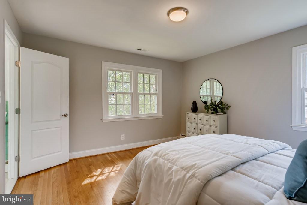 907 Sibley Road Baltimore, MD 21286 - Photo 13 of 36 Master Bedroom