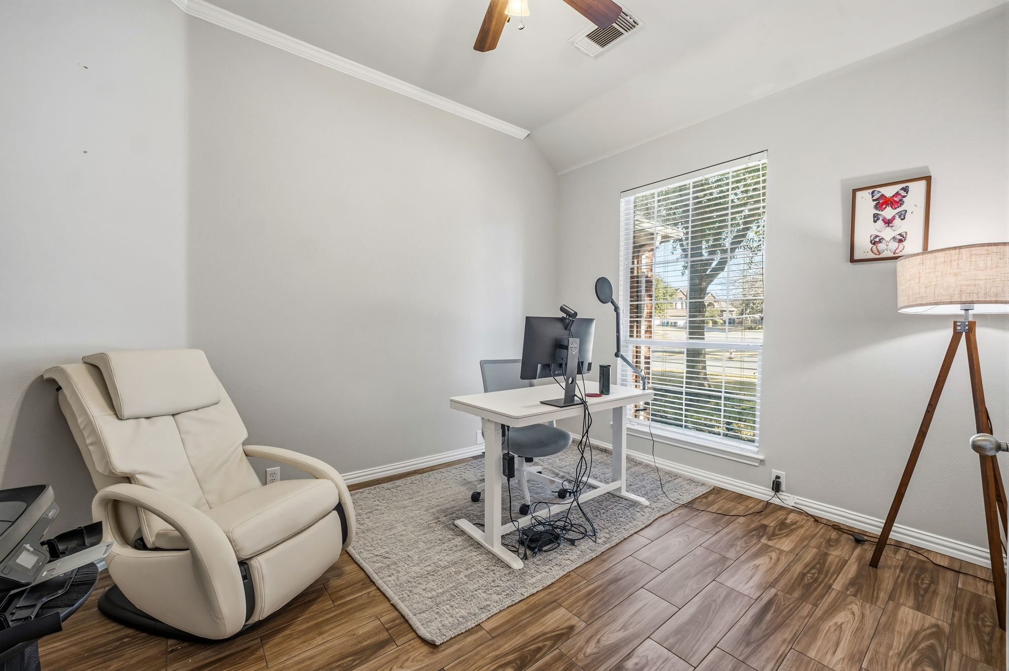 2112 Bandera Path Round Rock, TX 78665 - Photo 21 of 34 a living room with furniture and a window