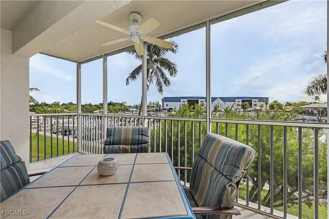 $459,000 | 16641 Stringfellow Road, Unit 502, Bokeelia, FL 33922