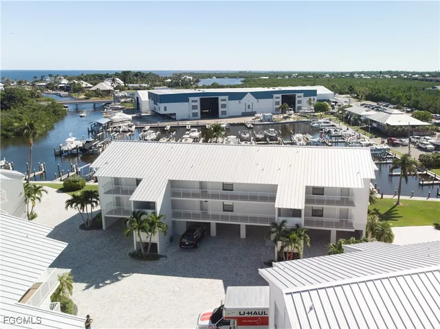 $459,000 | 16641 Stringfellow Road, Unit 502, Bokeelia, FL 33922