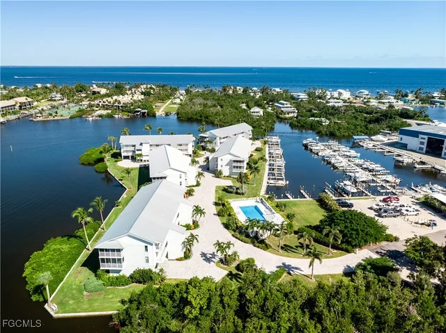 $459,000 | 16641 Stringfellow Road, Unit 502, Bokeelia, FL 33922