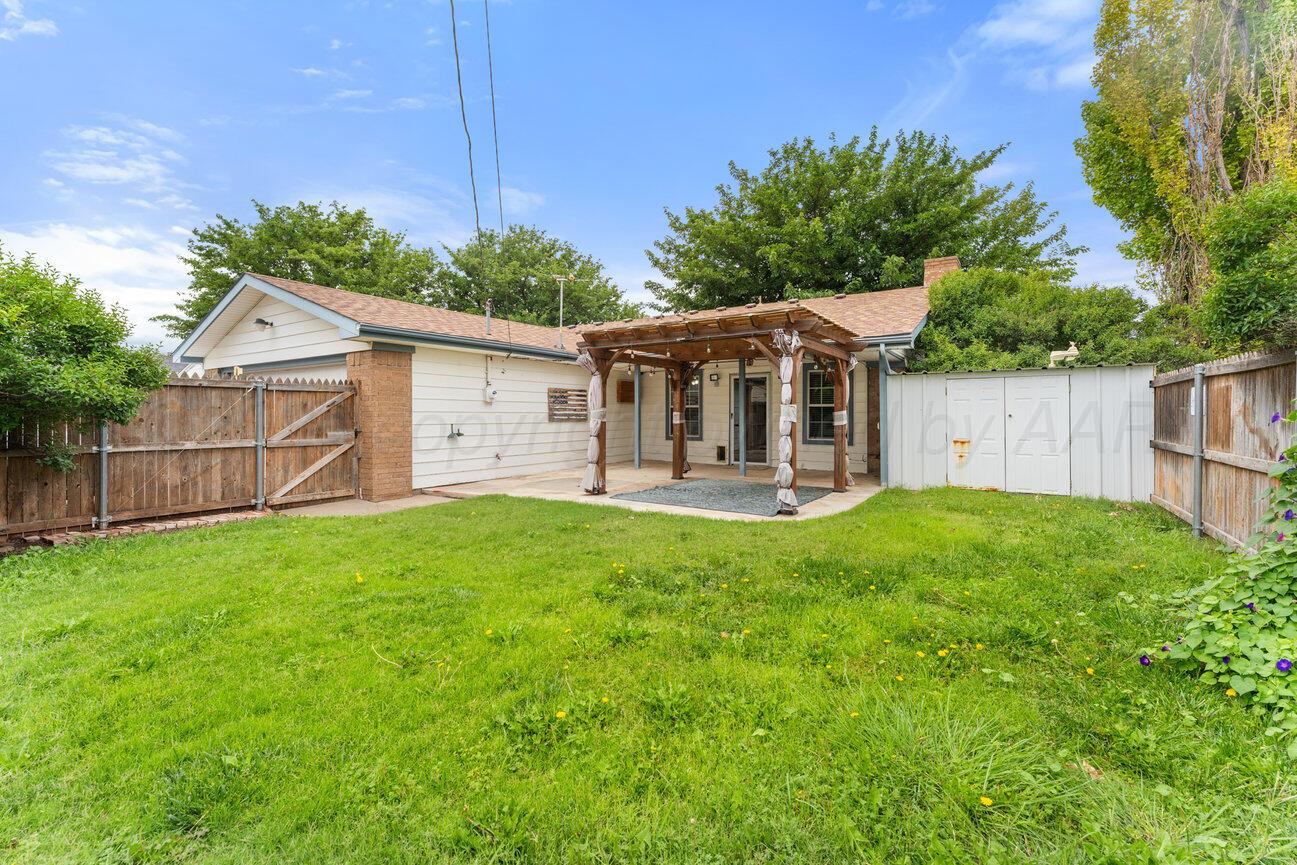 5201 South Milam Street Amarillo, TX 79110 - Photo 5 of 53 Backyard-4