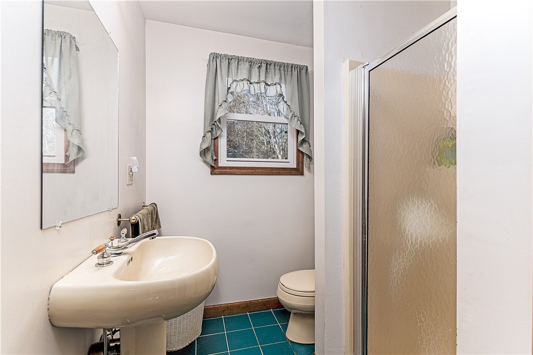 225 Hazard Road West Greenwich, RI 02817 - Photo 18 of 36