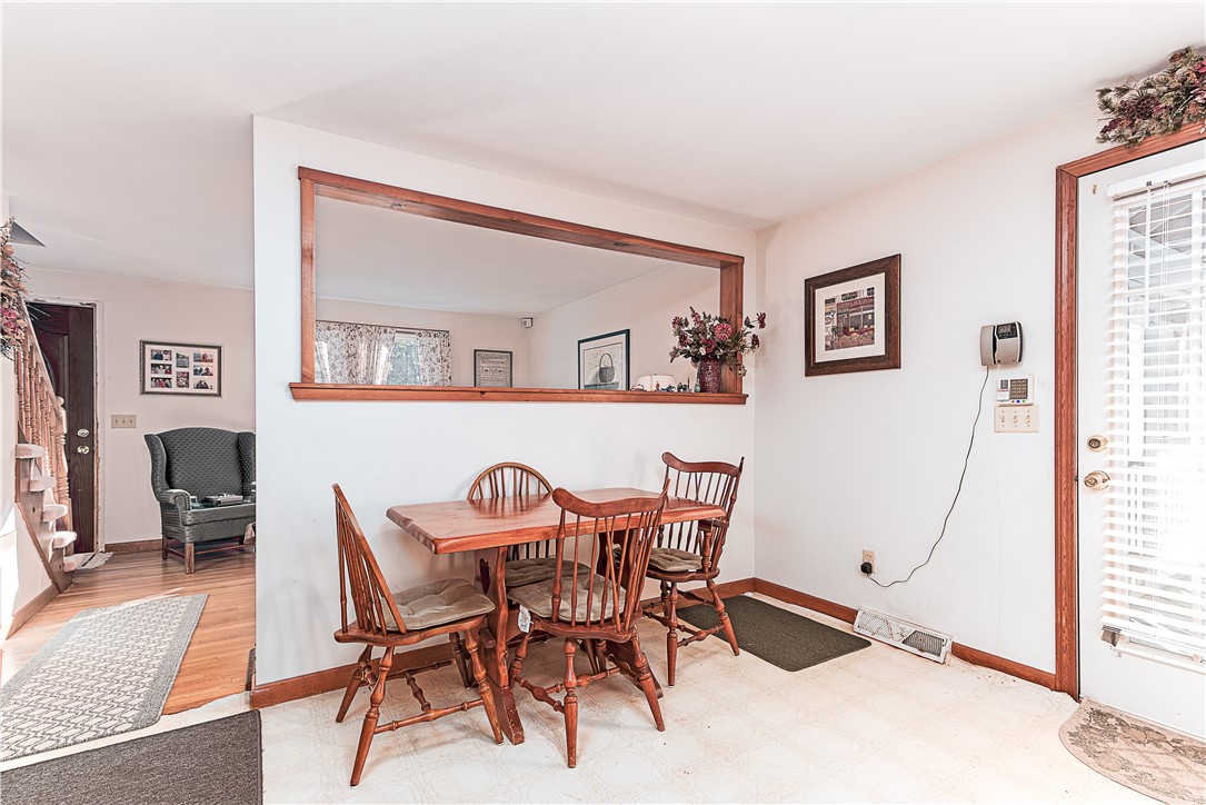 225 Hazard Road West Greenwich, RI 02817 - Photo 5 of 36