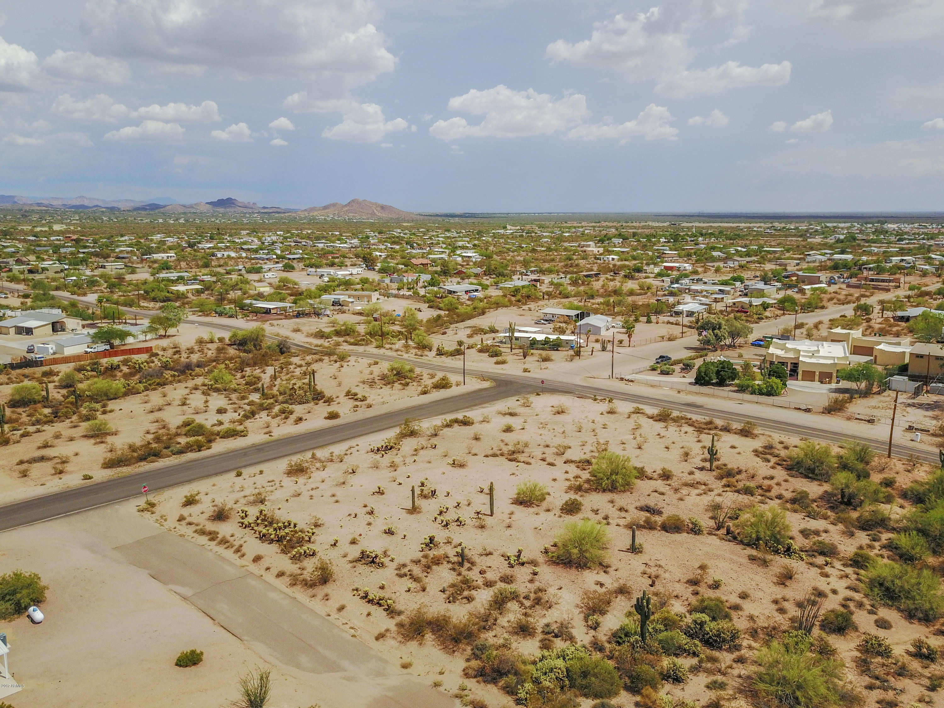 700 South Wickiup Road Apache Junction, AZ 85119 - Photo 7 of 14 700 S Wickiup Rd