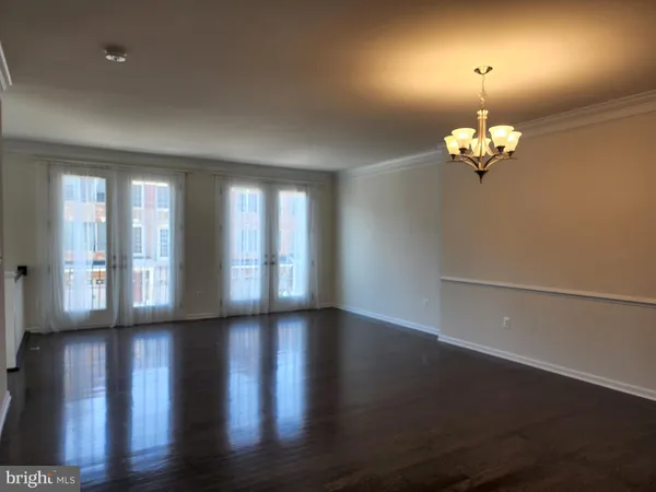 $3,500 | 25020 Cambridge Hill Terrace, Chantilly, VA 20152