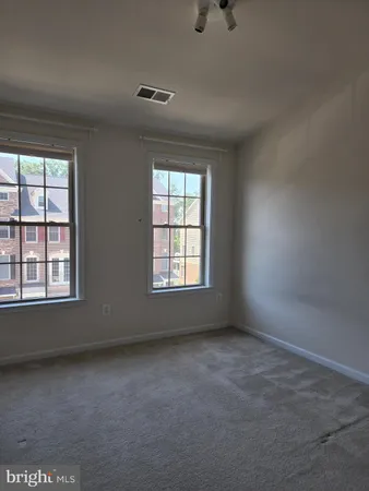 $3,500 | 25020 Cambridge Hill Terrace, Chantilly, VA 20152