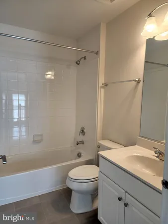 $3,500 | 25020 Cambridge Hill Terrace, Chantilly, VA 20152