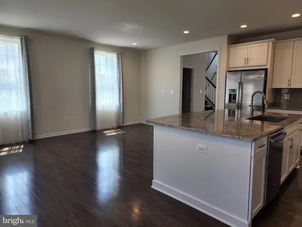 $3,500 | 25020 Cambridge Hill Terrace, Chantilly, VA 20152