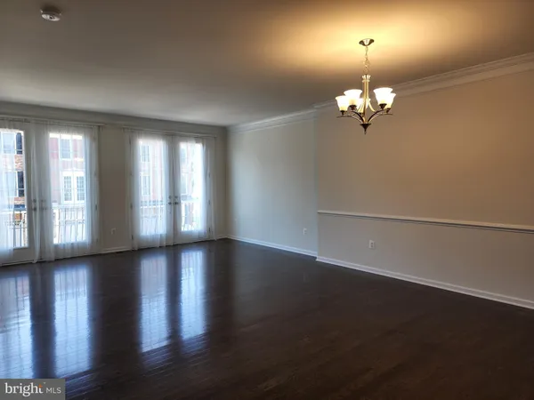 $3,500 | 25020 Cambridge Hill Terrace, Chantilly, VA 20152