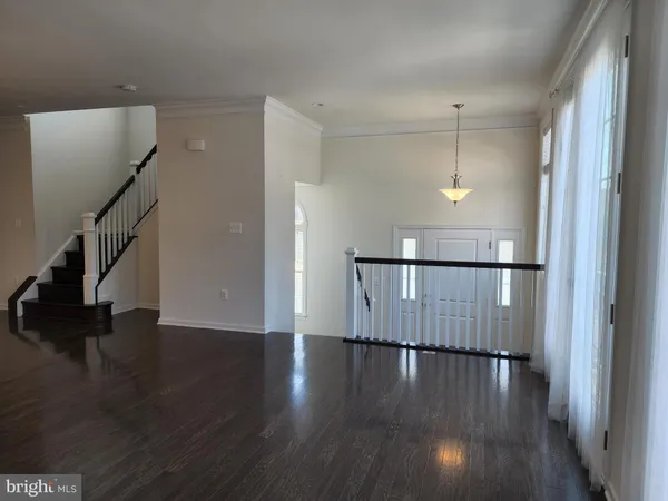 $3,500 | 25020 Cambridge Hill Terrace, Chantilly, VA 20152