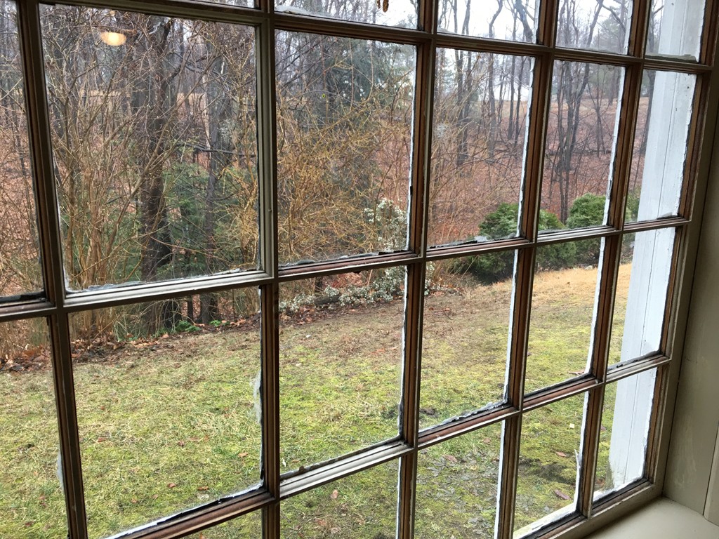 87 Old Farm Road Chicopee, MA 01020 - Photo 16 of 22 Gallery Image 16