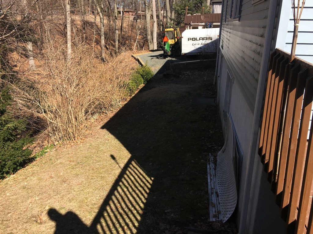 87 Old Farm Road Chicopee, MA 01020 - Photo 3 of 22 Gallery Image 3
