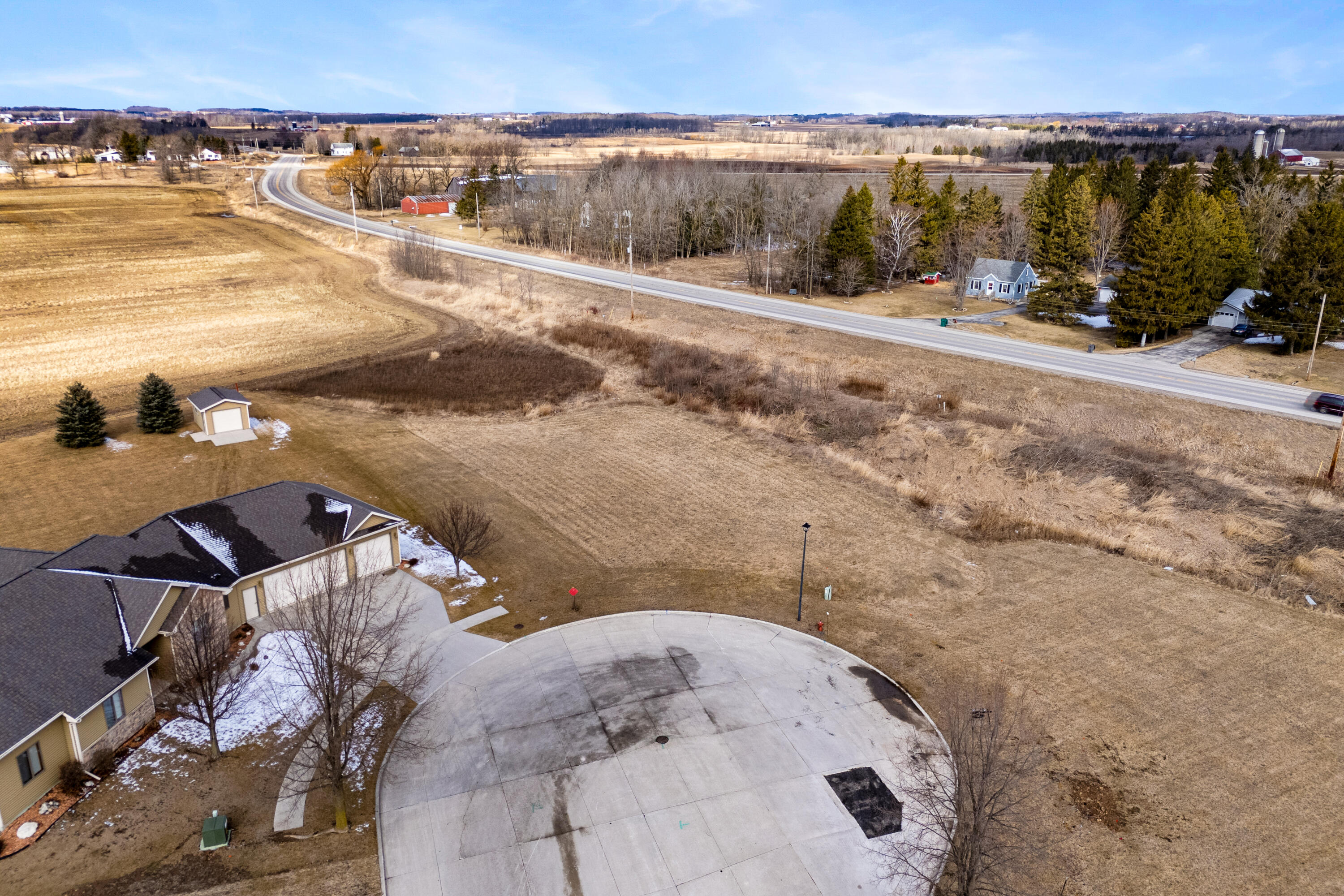 Lt4 Ridgeway Lane, Unit BLK8 Manitowoc, WI 54220 - Photo 12 of 19 Lot4Block8RidgewayCt-1