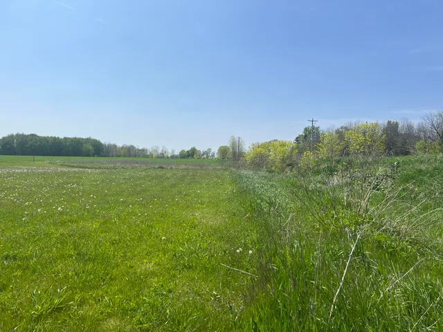 $65,000 | Lt4 Ridgeway Lane, Unit BLK8, Manitowoc, WI 54220