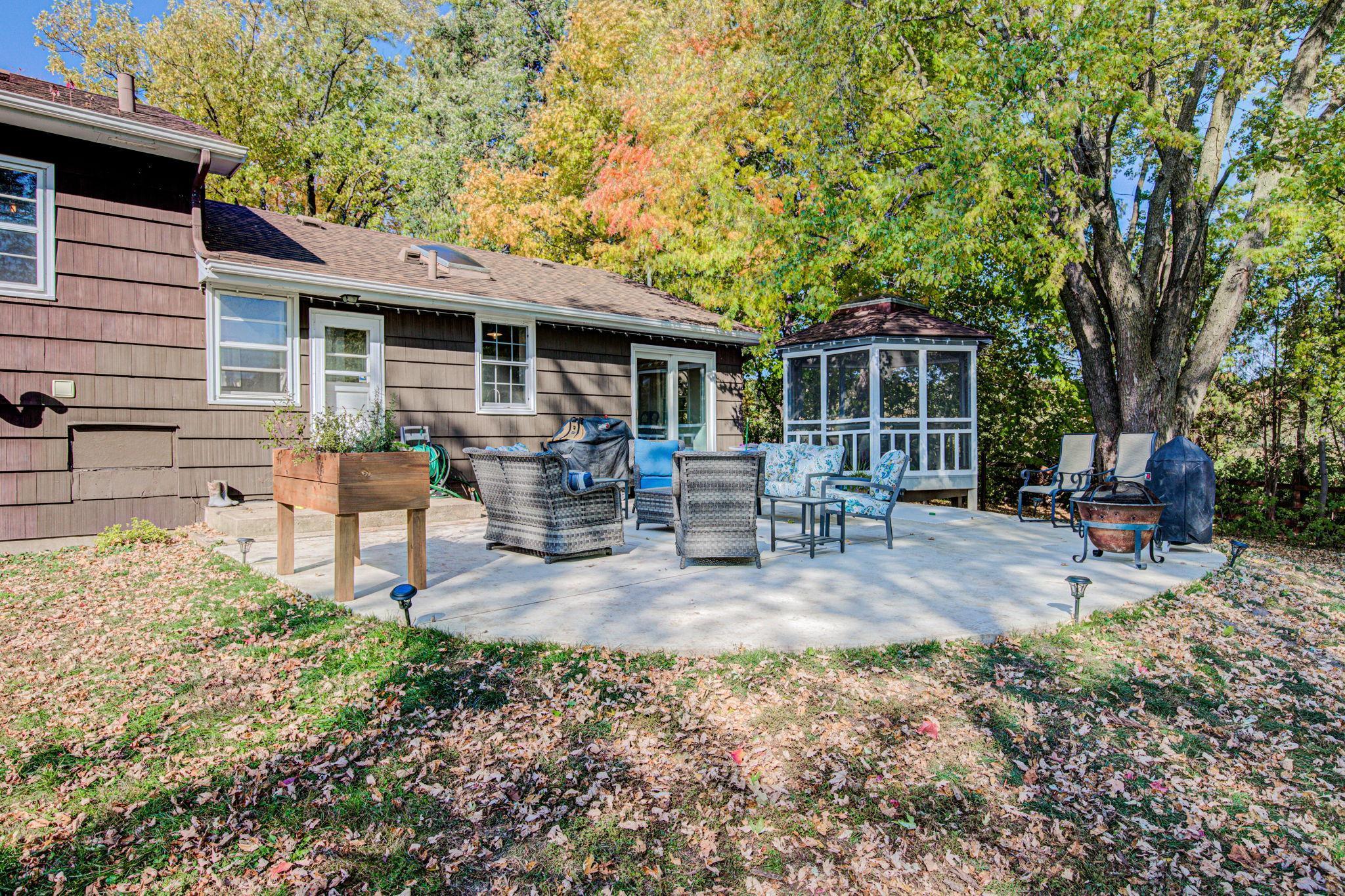 1350 Copeland Road Maple Plain, MN 55359 - Photo 24 of 28 Gallery Image 24
