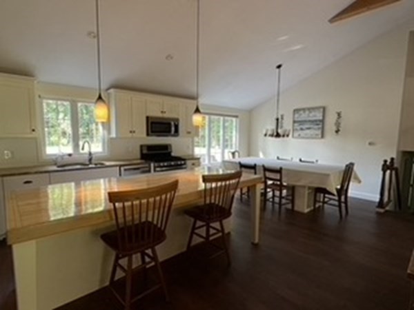 22 Buttonwood Road Norton, MA 02766 - Photo 5 of 26 Gallery Image 5