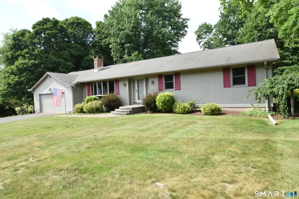 $399,500 | 77 Winthrop Road, Manchester, CT 06040