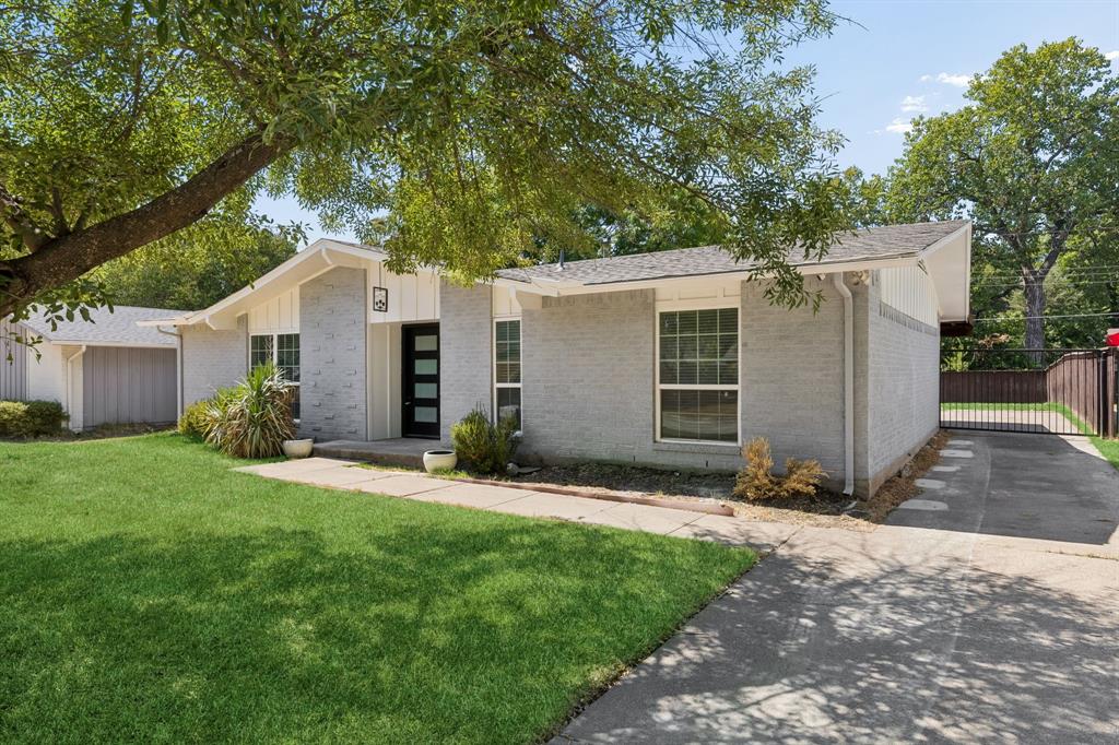 8148 Clearsprings Road Dallas, TX 75240 - Photo 2 of 27 Gallery Image 2