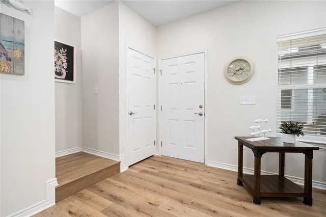 $2,800 | 122 Lavaca, Rockport, TX 78382