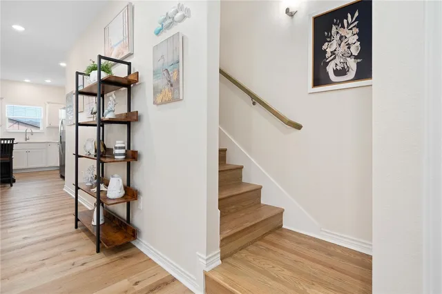 $2,800 | 122 Lavaca, Rockport, TX 78382