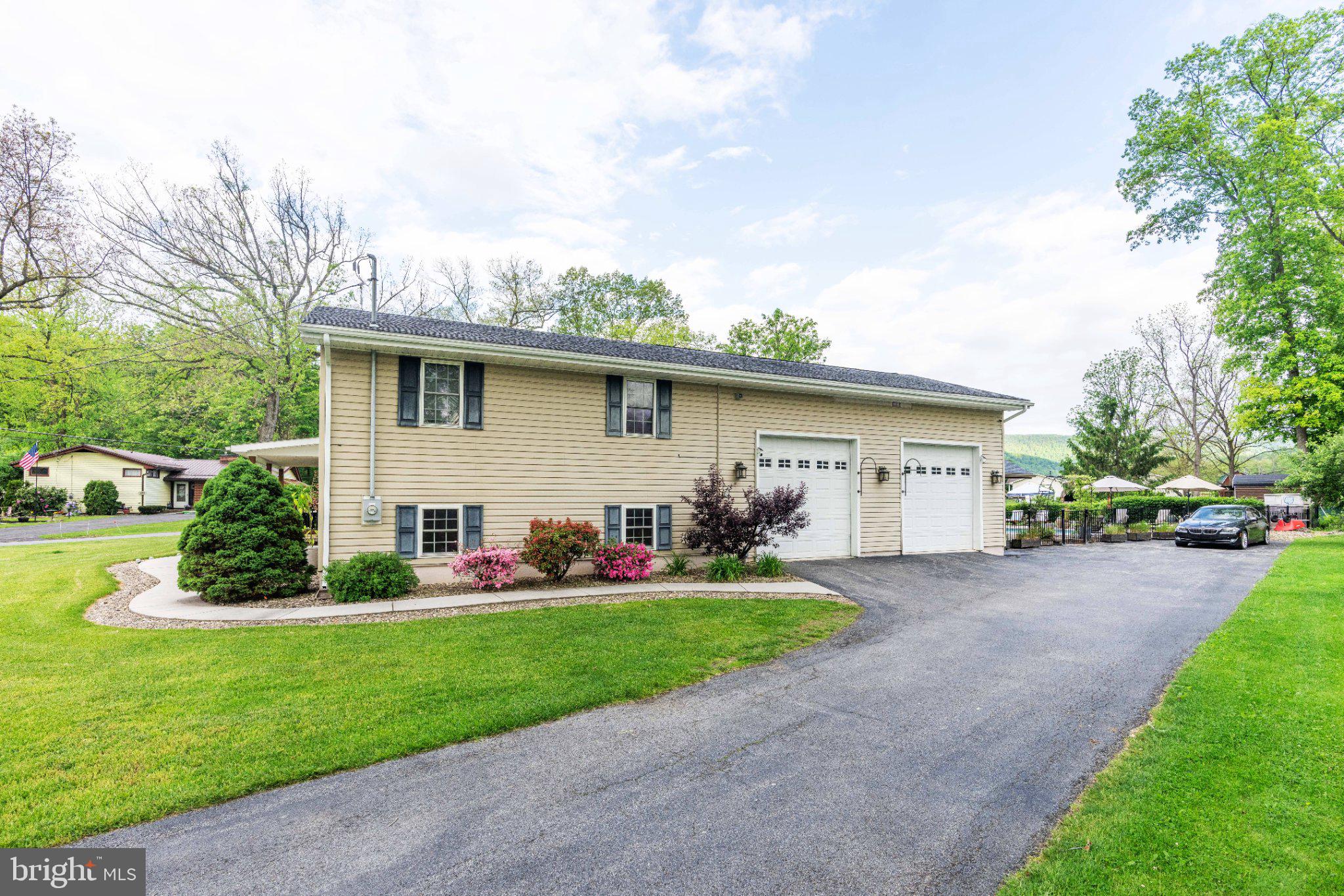 1002 Maple Lane Tyrone, PA 16686 - Photo 3 of 71 Charming home with lush landscaping.