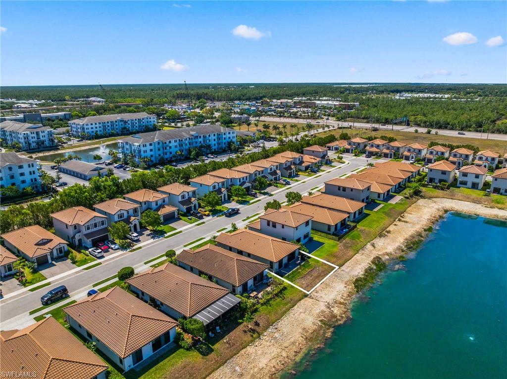 8980 Madrid Circle Naples, FL 34104 - Photo 40 of 48