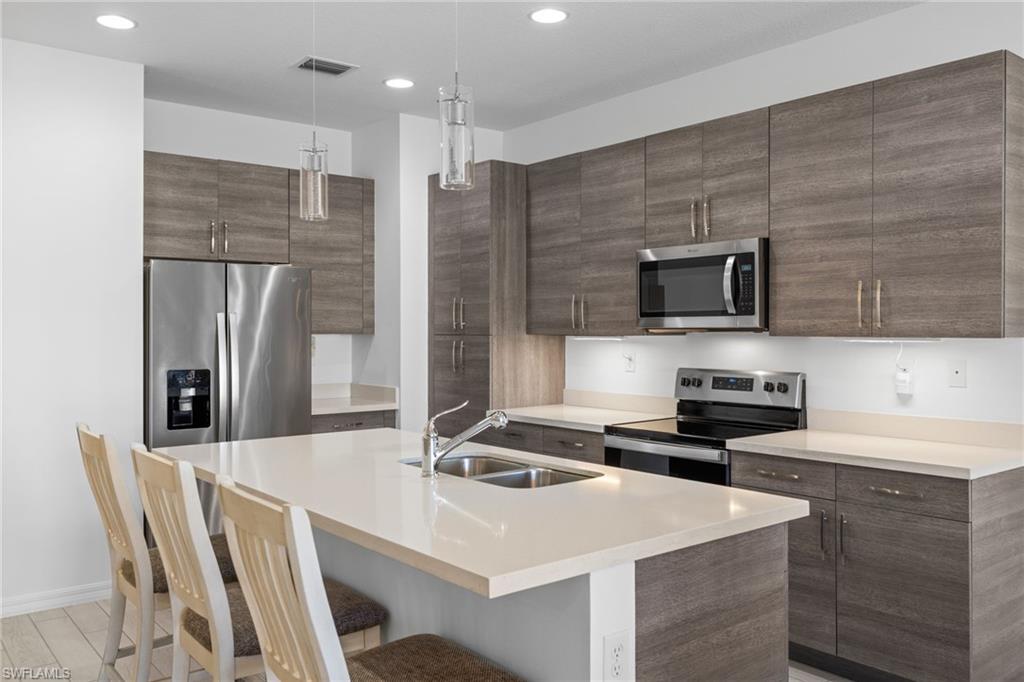 8980 Madrid Circle Naples, FL 34104 - Photo 7 of 48