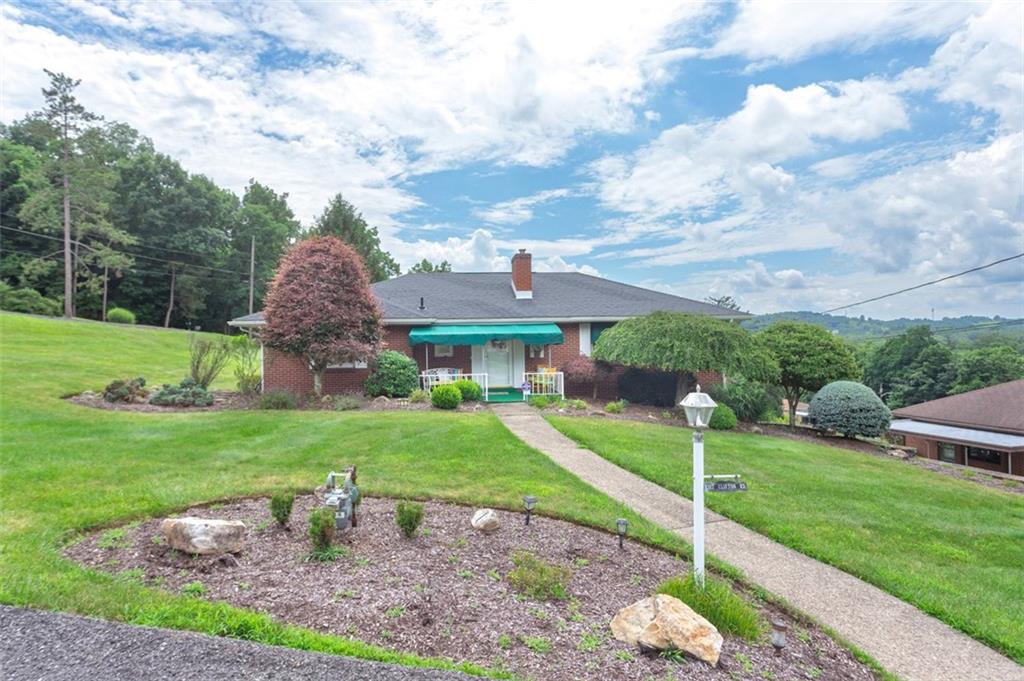 1317 Clifton Road Washington, PA 15301 - Photo 1 of 38