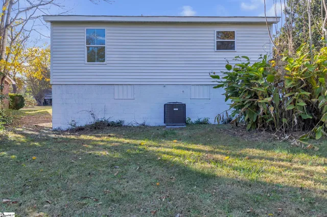 $244,000 | 125 Circle Drive, Greer, SC 29650