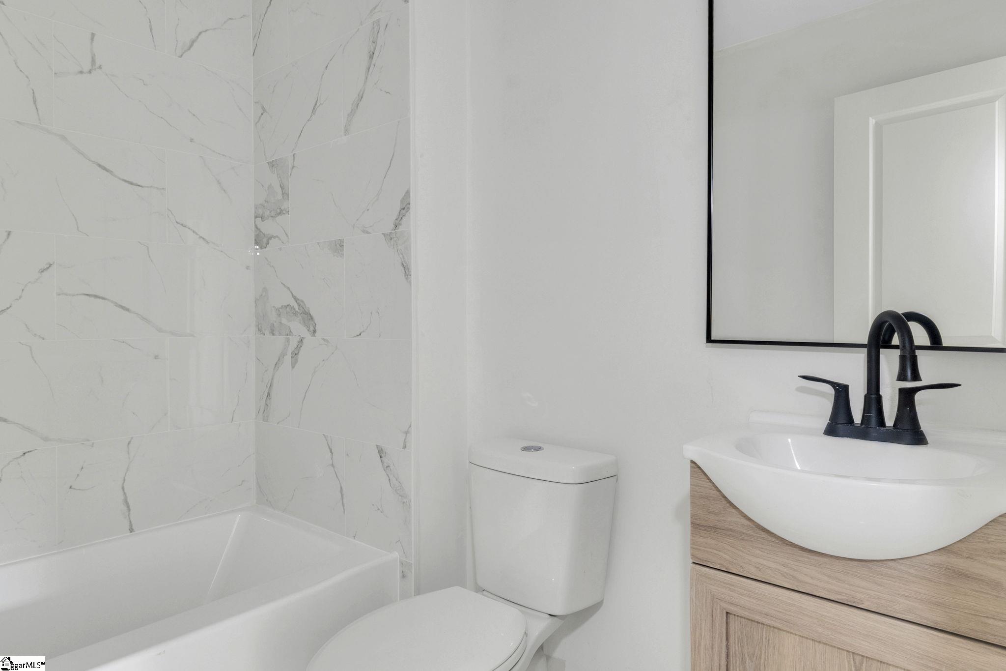 125 Circle Drive Greer, SC 29650 - Photo 10 of 19