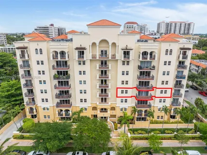 $3,500 | 101 Sidonia Avenue, Unit 404, Coral Gables, FL 33134