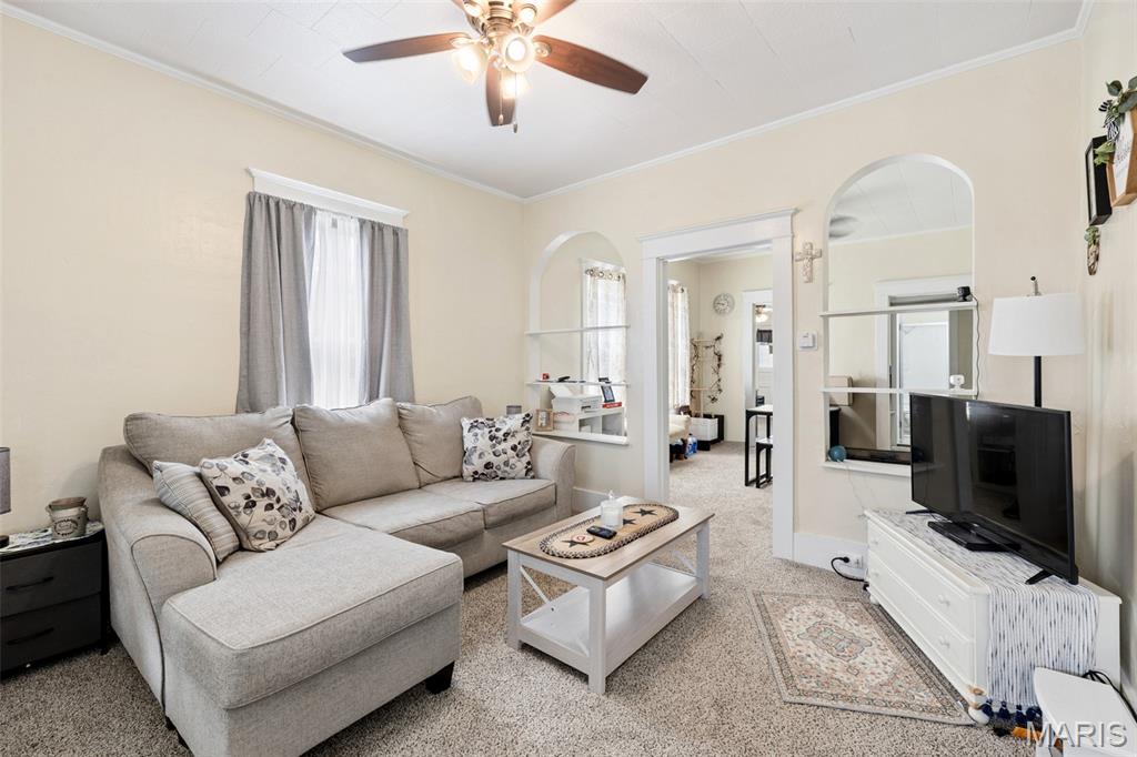 136 North Hamilton Street Hillsboro, IL 62049 - Photo 10 of 29