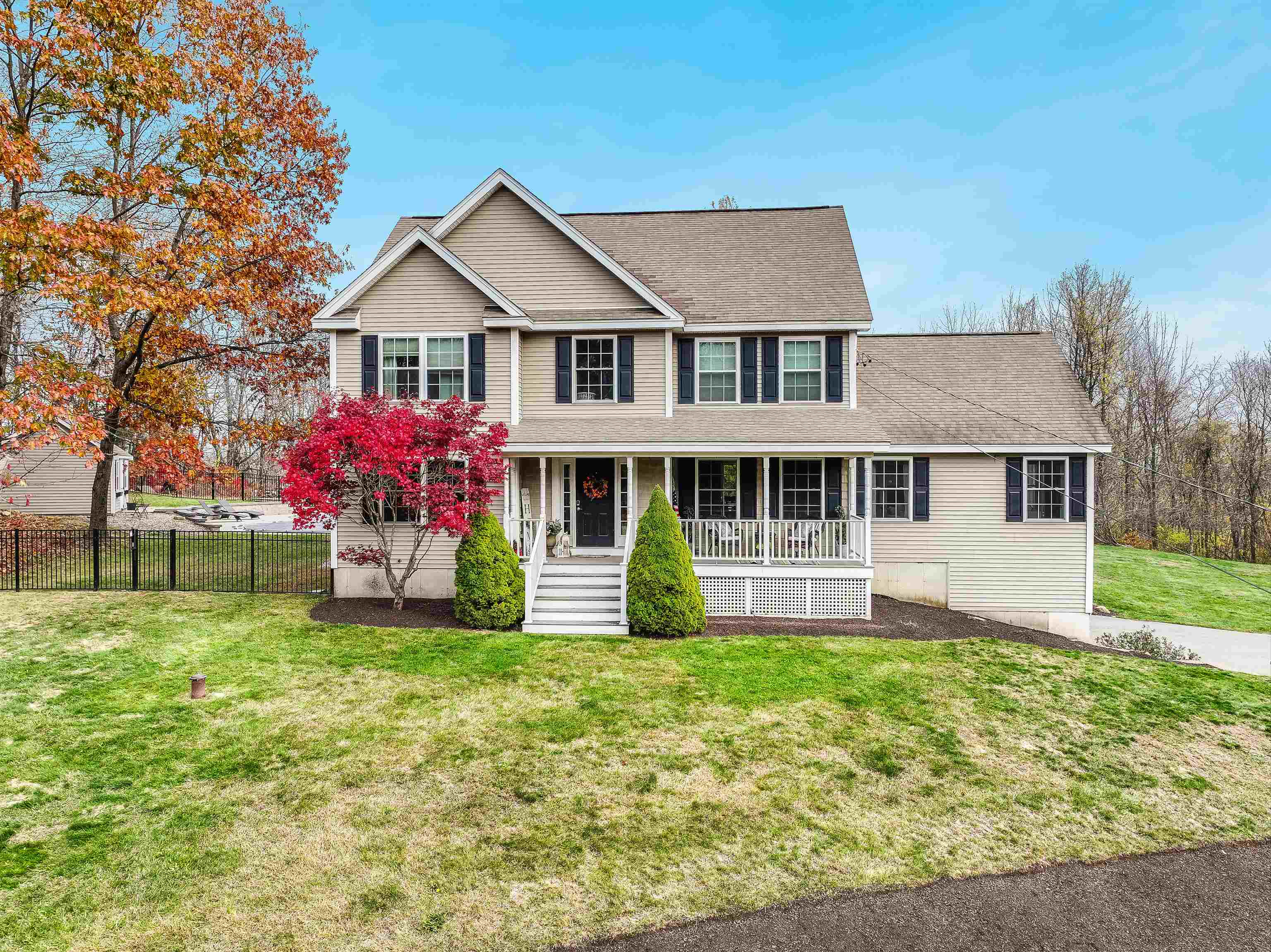 60 Snow Road Goffstown, NH 03045 - Photo 2 of 60 Gallery Image 2