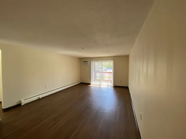 $1,902 | 29 Capron Road, Unit 90, Milford, NH 03055