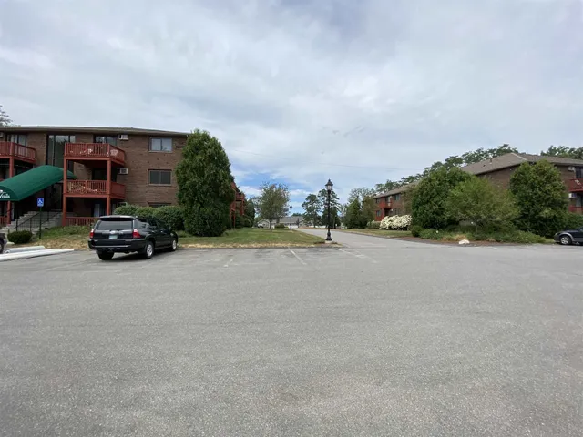 $1,902 | 29 Capron Road, Unit 90, Milford, NH 03055