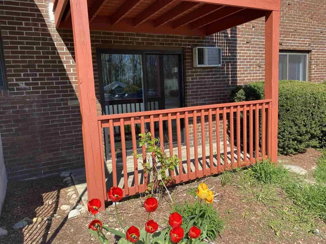 $1,902 | 29 Capron Road, Unit 90, Milford, NH 03055