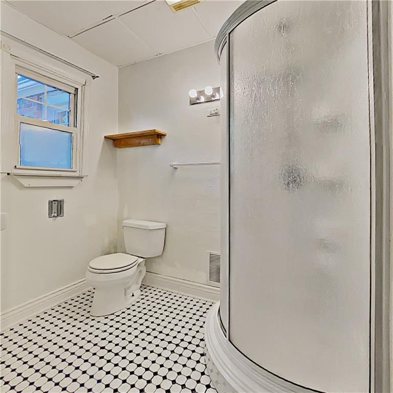 1100 Southvale Road Pittsburgh, PA 15237 - Photo 17 of 25 Gallery Image 17
