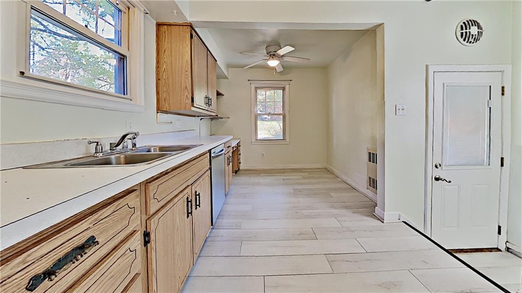 1100 Southvale Road Pittsburgh, PA 15237 - Photo 8 of 25 Gallery Image 8