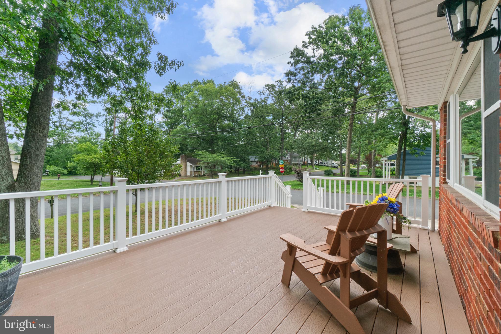 815 Lucky Road Severn, MD 21144 - Photo 27 of 40 Expansive Front porch