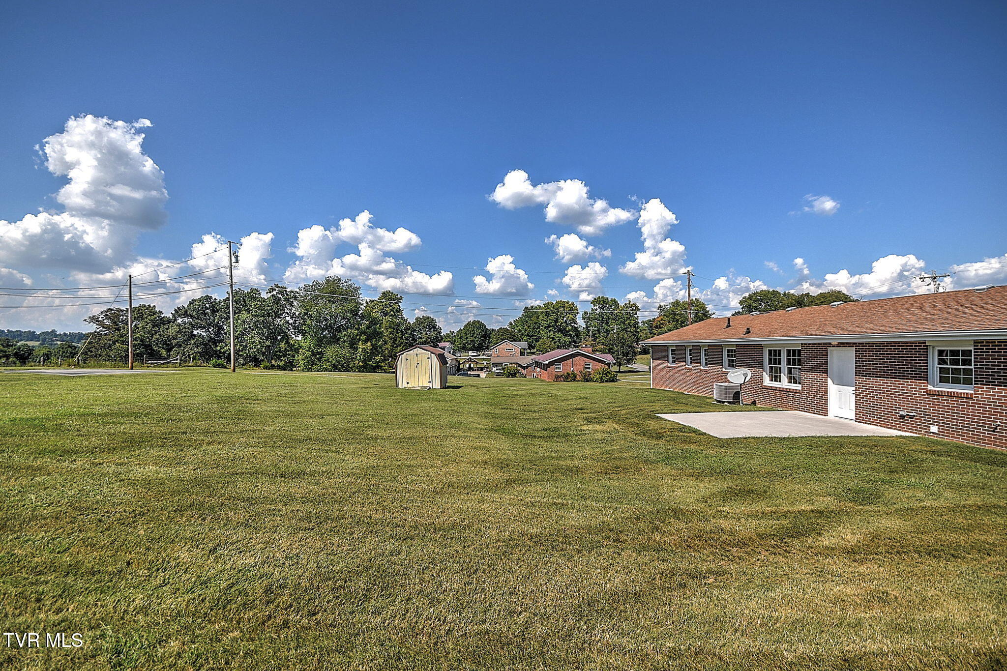 689 Liberty Church Road Kingsport, TN 37663 - Photo 33 of 46 41-web-or-mls-689 Liberty Church LG-29
