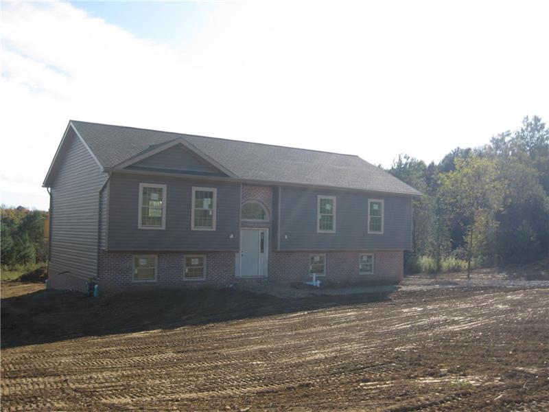 165 Cupps Road Renfrew, PA 16053 - Photo 2 of 15