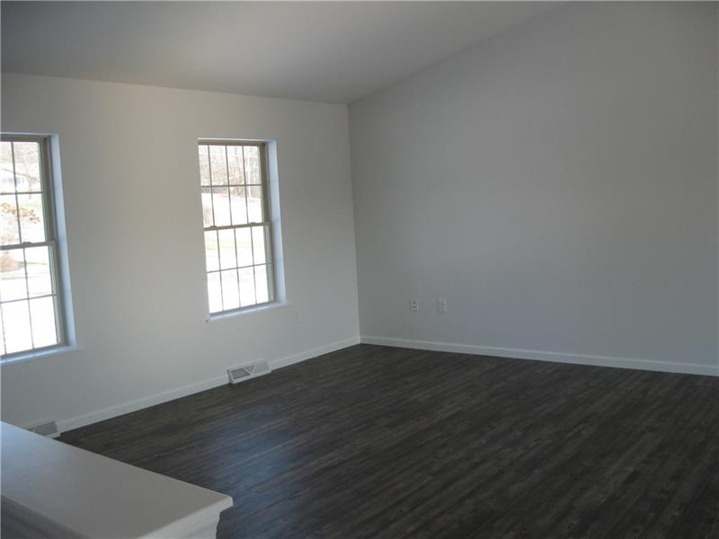 165 Cupps Road Renfrew, PA 16053 - Photo 8 of 15